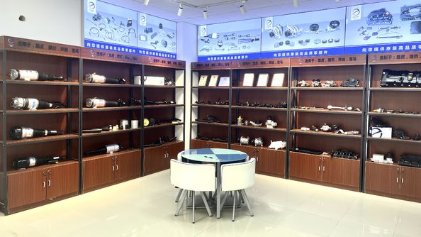 Guangzhou Hlieir Automotive Parts Co., Ltd . প্রস্তুতকারকের উৎপাদন লাইন