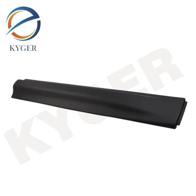 Right Front Car Door Seal Strip LR044138 For Land Rover Range Rover Sports 2014